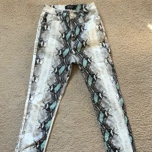 BEAUTIFUL SEXY HIGH WAISTED SNAKESKIN PANTS
